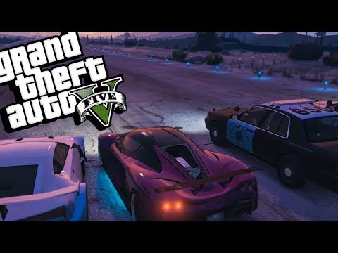 GTA 5 RP - HORRIBLE ACCIDENT GONE WRONG! RACING THE POLICE & CAR SHOW - GTA V Roleplay