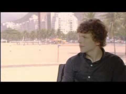 Top Billing | Rio | Celeb Interviews | Anne Hathaway