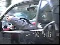 加害者による唾吐きキャンペーンというのあるらしいですが、此方に対してあからさまに親指を下に向けるサインもありました。ニヤニヤ笑うというのも本来は軍事政権化の途上国で弾圧する軍人などに対して民衆が行う抵抗の意味で使われていたと聞きましたが、日本では逆にストーカー側が何もかもやっています。この加害者側の笑顔もさらに気持ち悪くて怖いですね。ここでの映像はあたかも誰かとの会話中で行うボディランゲジのように取り繕っていますが、あまりに小さい車でドライバー一人乗るのがせいぜいで隣りに人を乗せられるのか確認できません。仮に誰かがいたとしても被害者にとっては耐えられないぐらいのわざとらしい演技でしかありません。毎日こんな怪奇な世界の中にいます。数学的にはこんな偶然が毎日というのはあり得ない確率だそうで、責任者人間の意志が関わっているからこそ、何かしら被害者側に加害者側の責任者の考えを伝えようとするメッセージとなってこのような映像として捉えられる姿になるのだと考えます。迷惑行為ですし、車は凶器なので近寄ってあまり振り回さないでください。一般生活者よりも不必要に余計な排ガスも吸わされるので健康被害も心配です。心理的な暴力だけではおさまっていません。http://wallenstein.cocolog-nifty.com/blog/