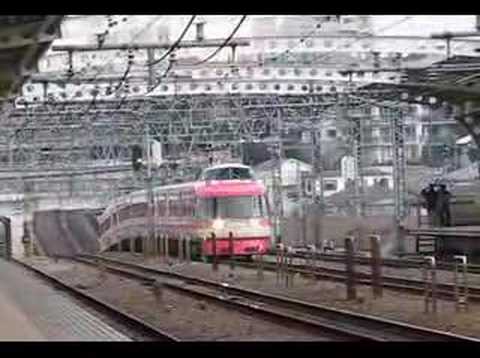 小田急電鉄　ＬＳＥ　７０００形　現行塗装車