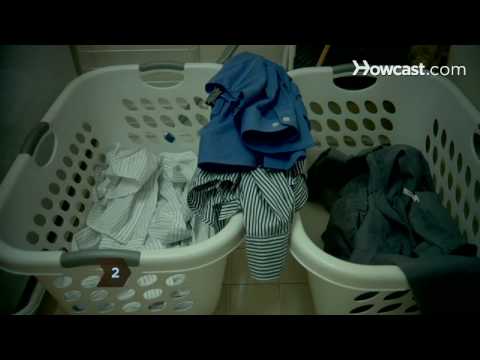 how to wash a t shirt in the sink