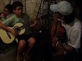 um guri fera na viola!!!

uma promessa!!!