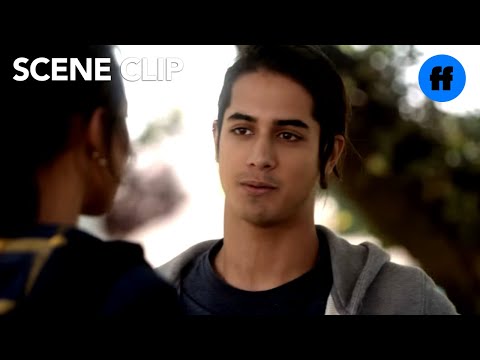 Twisted - Season 1: Episode 7, Clip: Playing Defense | Freeform