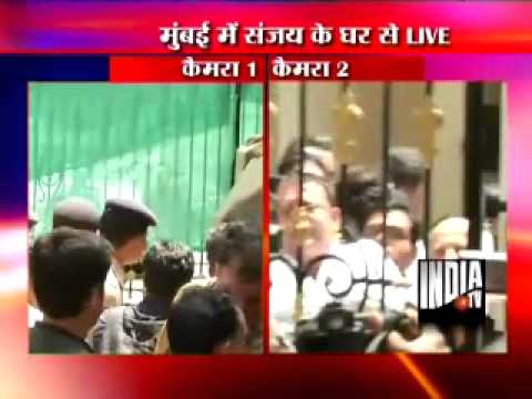 sanjay - Sanjay Dutt on his way to surrender in Mumbai Jail !