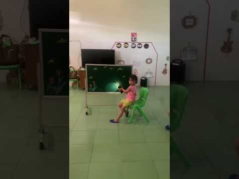 Trải nghiệm ngắm trăng 4 tuổi D