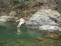 Tuffo nel torrente Tuffo nel torrente
