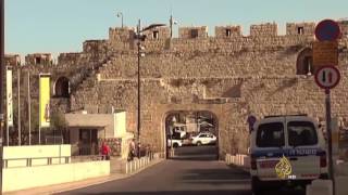 جولة على أسوار القدس وأبوابها المفتوحة جولة على أسوار القدس وأبوابها المفتوحة