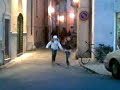 Finta ai danni deu guardianu
