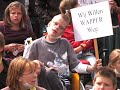 Ademloos zet juridische stappen tegen Lange Wapper