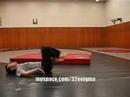 The Idiot & The Mat - Very Funny Vid