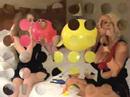 Charlee & Anna Vauhgn Blow to Pop 14 Inch Balloons