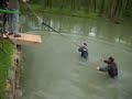 Broma de cumpleaños de salto en Bungee Jump