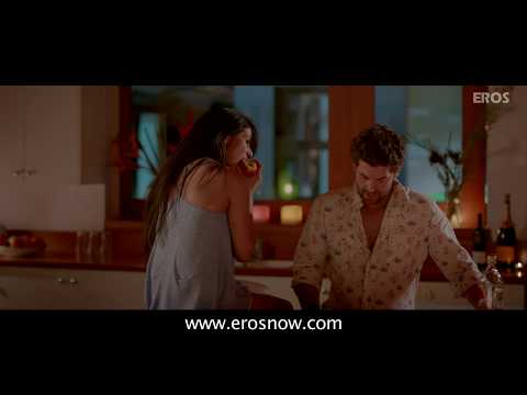 Sam & Sheena's Hot Kiss - 3G