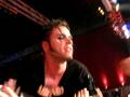 videos de Dero Crowd Surfing