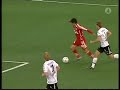 Andrés Vasquez scores with a 