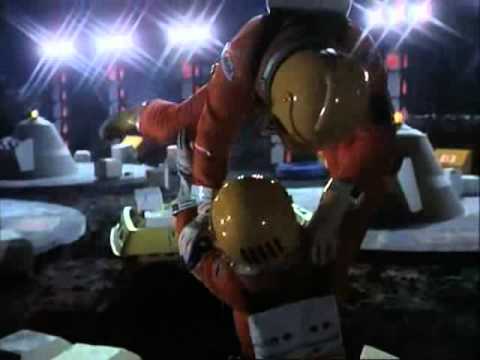 Space: 1999 - Episode 1 ... Breakaway