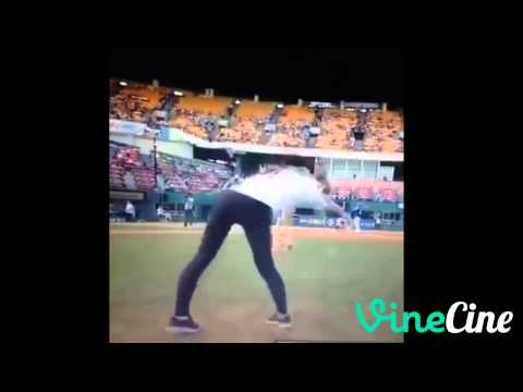 how to react to a girl pitching