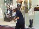 this was one of many people that performed something on the streets of oslo