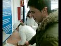 Envolviendo raqueta en caramelo gigante
