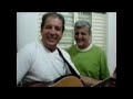 Grego e Troiano canta Vestido de seda.Canção de Teodoro e Sampaio.
