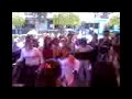 Las chikas en bailando por una memoria