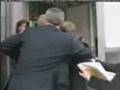 videos de pastelazo a bill gates