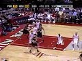 travis outlaw airballs a dunk