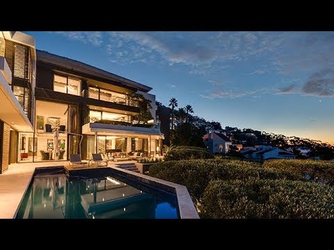 Top Billing features a spectacular Fresnaye villa