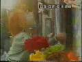 Cyndi-Lauper-making-