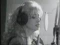 Allegrova Irina nezakoncennij roman
