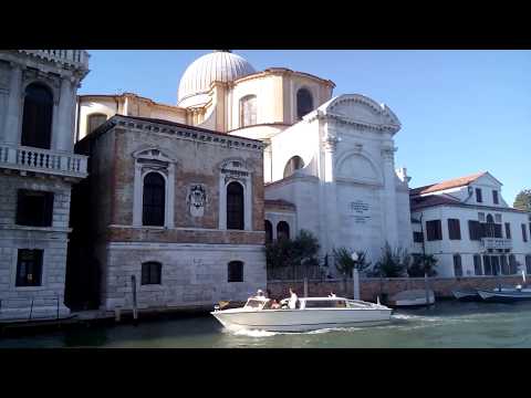 Venedig - Vaporetto-(Wasserbus)-Fahrt - Canal Grande  ...
