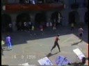 Alegiko gazteak protesta ta kirola. Alegiko gazteak protesta ta kirola.