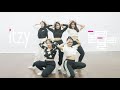 ITZY - DALLA DALLA by CROWNICLES