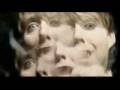 videos de Kaiser Chiefs - Everyday I Love You Less And Less.avi
