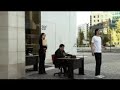 Human Snake - Video preloaded on the Nokia N96