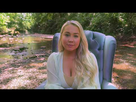 RaeLynn - Me About Me (Official Visualizer)