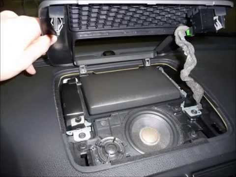 Volvo V50 navigation broken gear (fix/replace) PICTURE GUIDE