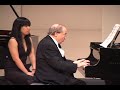 menahem pressler performs the last movement from sonata in b flat d 960 at the international keyboard institute & festival 2008.

http://www.ikif.org/