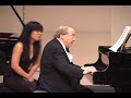 menahem pressler performs the last movement from sonata in b flat d 960 at the international keyboard institute & festival 2008.

http://www.ikif.org/