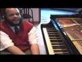 Ed Motta em estudio The Rose That Came to Bloom