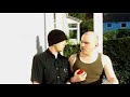 Consolevania - Rab rubs an apple Consolevania - Rab rubs an apple