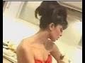 Planet Bollywood - Ayesha Takia gets death threats, Shahid messages Priyanka, & more hot Bollywood buzz...