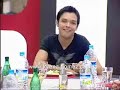 Sergio Rivero comiendo con los concursantes de OT 2006