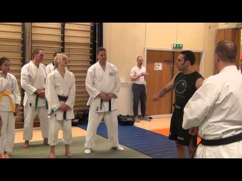 how to practice open mindedness