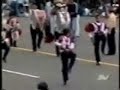 Desfile en la shyris del Papá Montalvo. Banda de Guerra