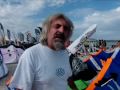 Guarda video