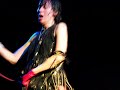 Karen O stresses out Karen O stresses out