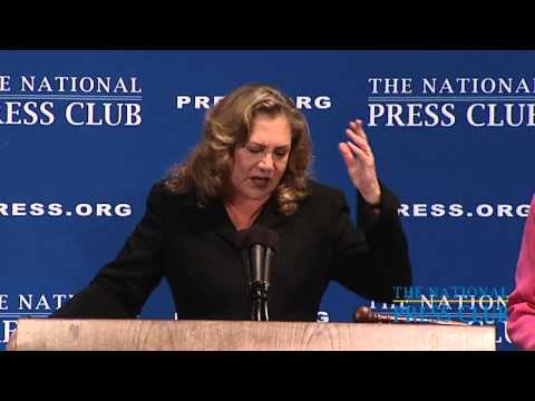 Kathleen Turner