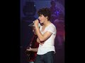 Nick vs. Joe Jonas Nick vs. Joe Jonas