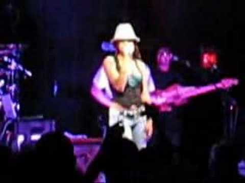 Goapele Live (7/9/06) - The State Theater - St. Pete, FL - 2